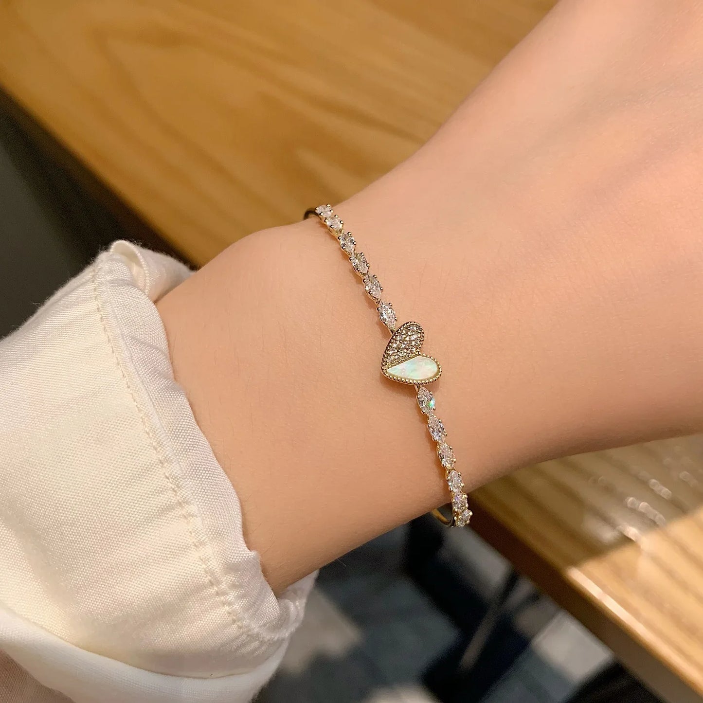 Hearty - Bracelet for Women